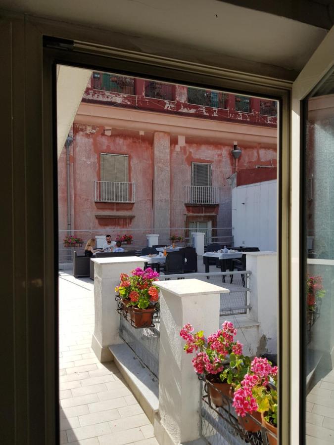 Bed And Breakfast I Vicoletti Di Napoli Exterior photo