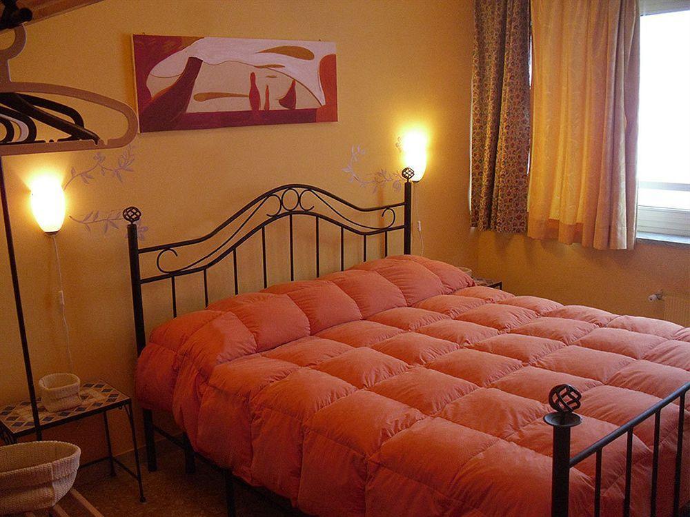 Bed And Breakfast I Vicoletti Di Napoli Exterior photo